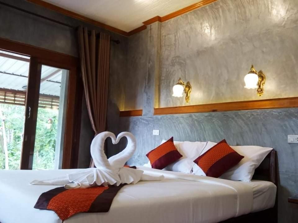 Safina Pool Villa 란타섬 외부 사진