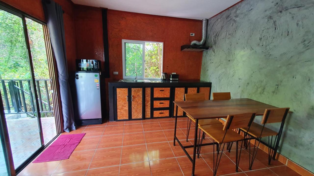Safina Pool Villa 란타섬 외부 사진