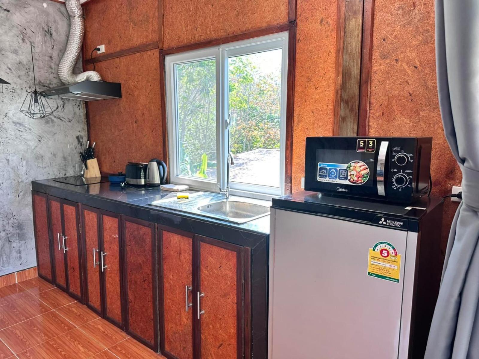 Safina Pool Villa 란타섬 외부 사진